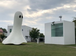 十和田市現代美術館